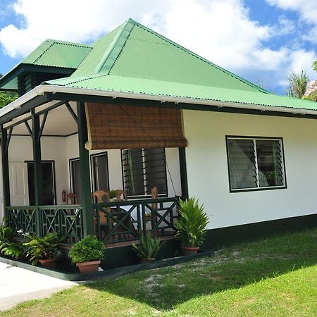 La Bel Zilwaz Guesthouse ลาดิก ภายนอก รูปภาพ