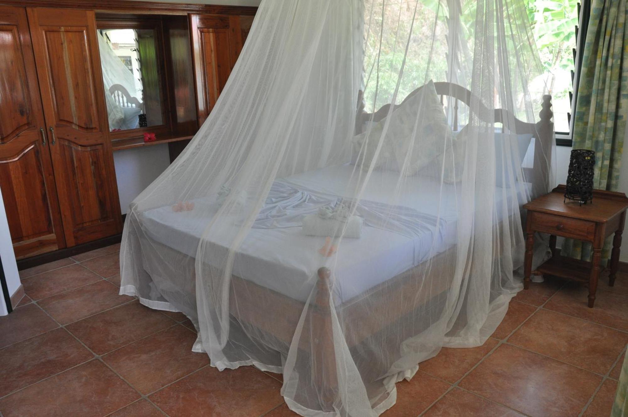 La Bel Zilwaz Guesthouse ลาดิก ห้อง รูปภาพ
